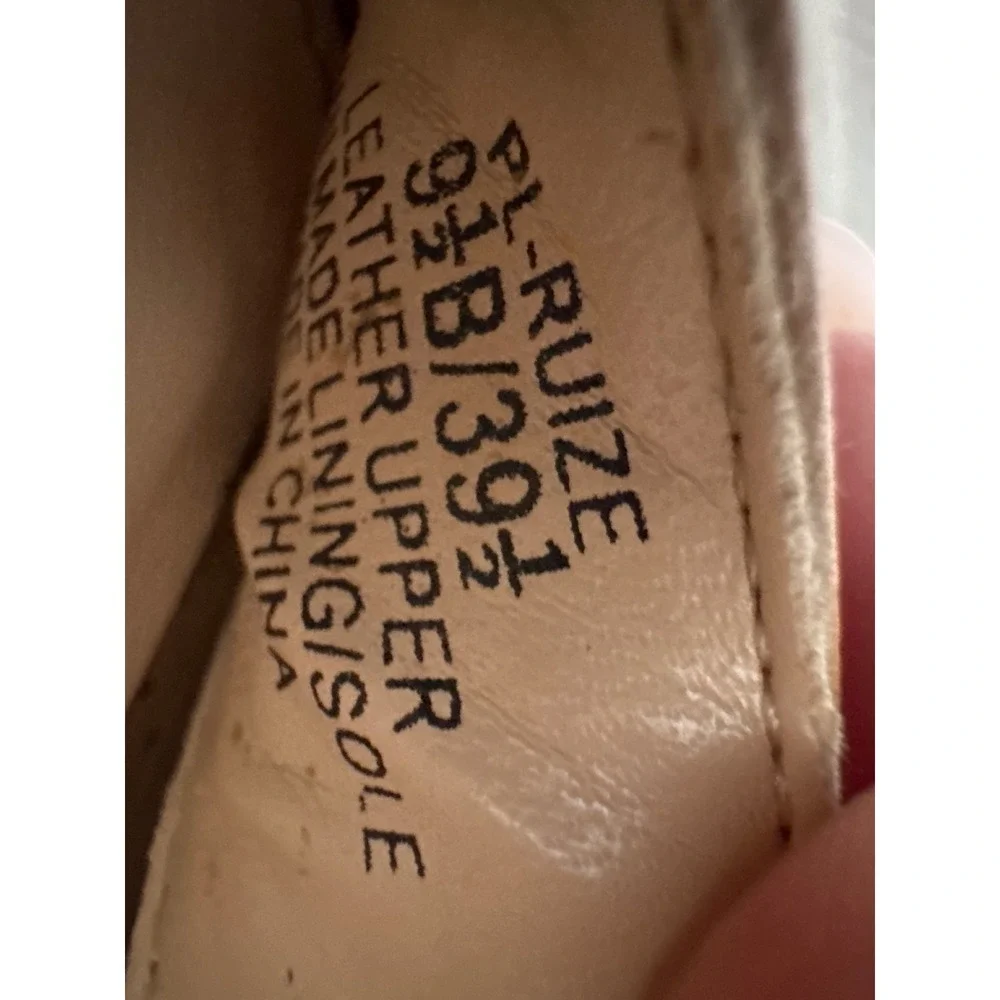 BCBGeneration Ruize Tan Leather Ankle Wrap Stiletto Heels Sandals 9.5B